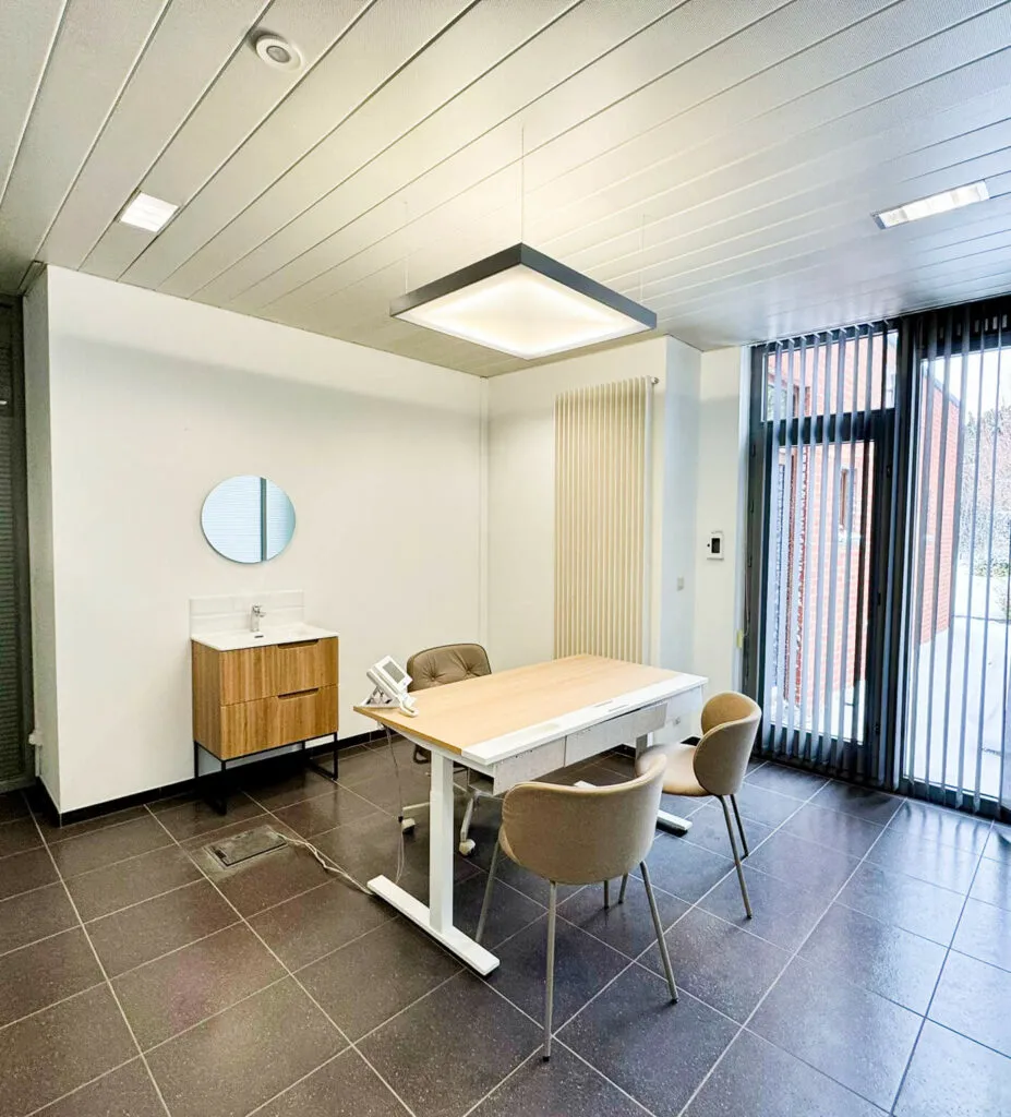 Intérieur d'un cabinet du centre