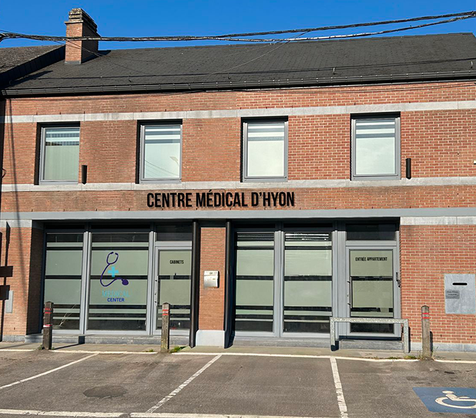 Extérieur du CMHY centre médical d'hyon à mons